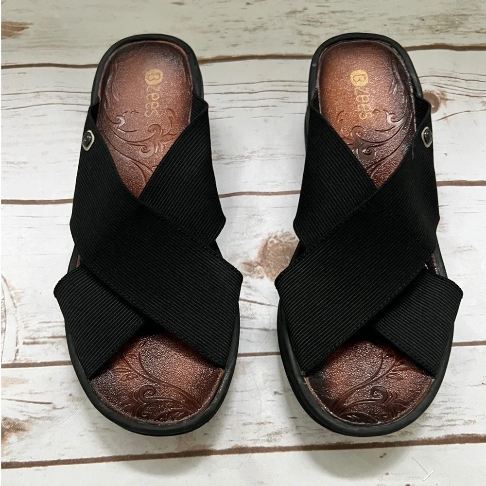 Bzees Desire Slide Sandals Black Stretch Cross Strap Wedge 7.5M